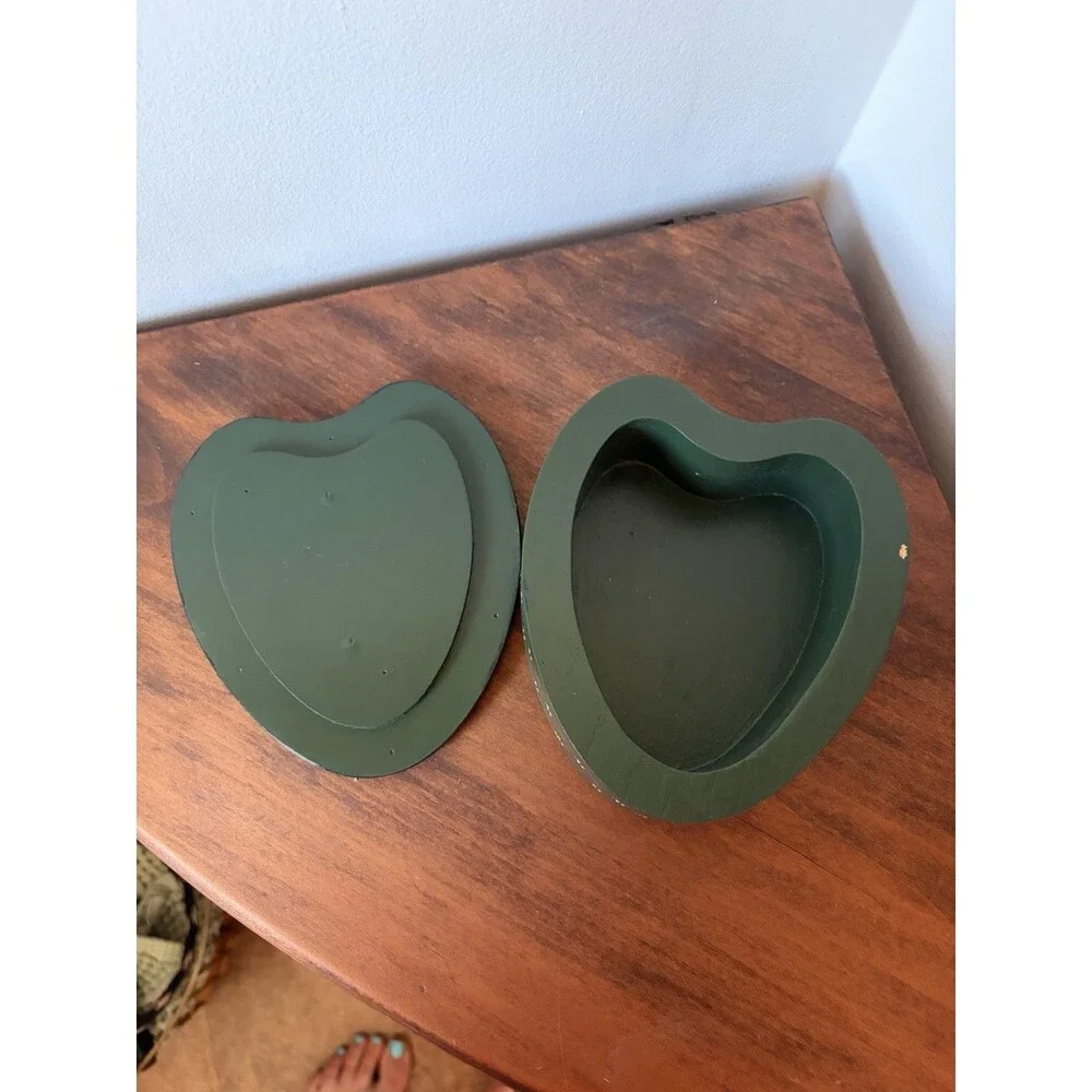 Hand Painted Heart-Shaped Wood Trinket Box w/ Lid Floral Bow Green Small